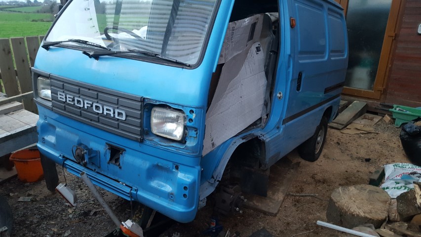 Bedford Rascal wheel arch repair