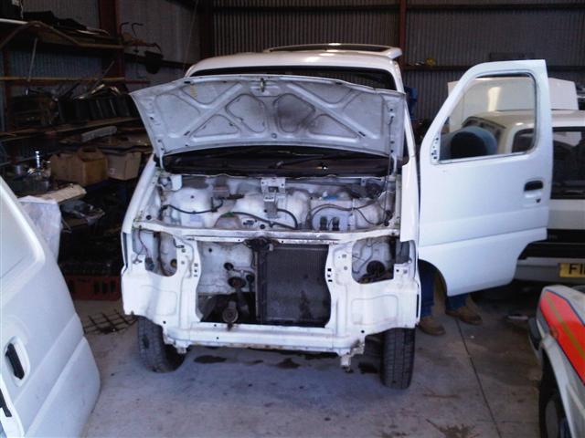 Suzuki Carry stripped for respray