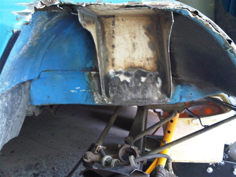 Bedford Rascal new shock tower fitted