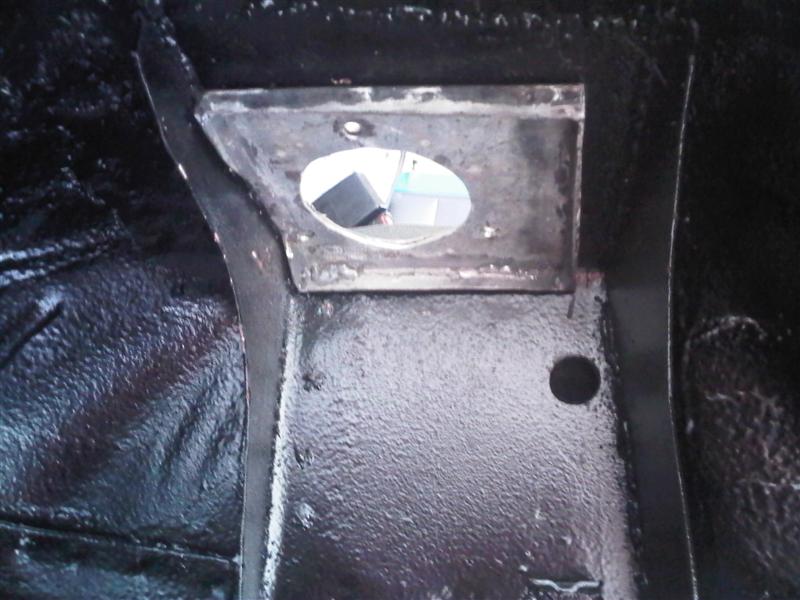 Bedford Rascal shock tower reinforcement panel
