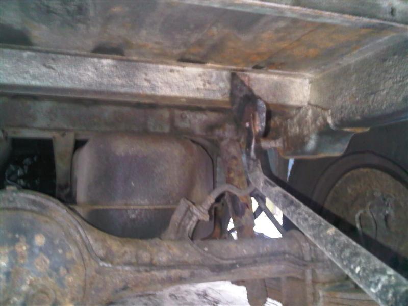 Bedford Rascal underneath shot 2