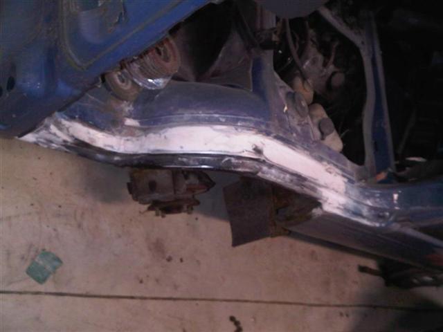 Bedford Rascal Wheelarch in isopon