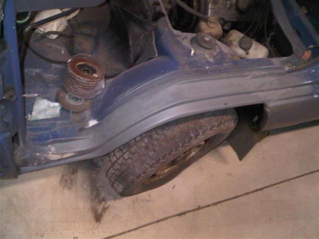 Bedford Rascal wheelarch primed