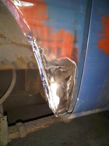 Bedford Rascal rear wheelarch lower front